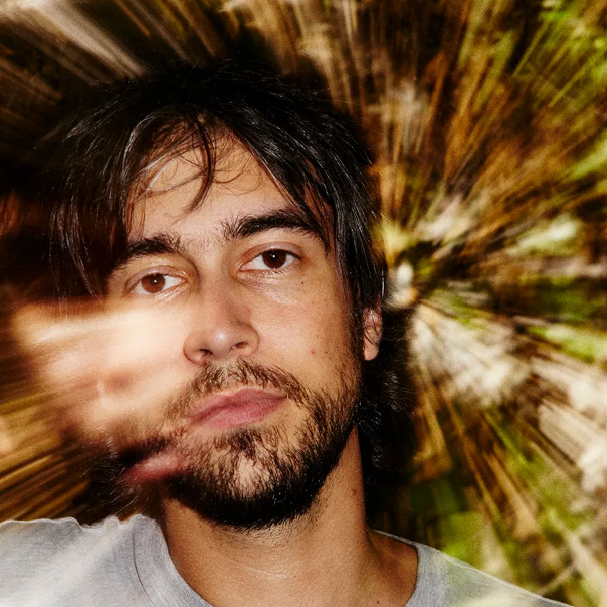 TOUR – Alex G